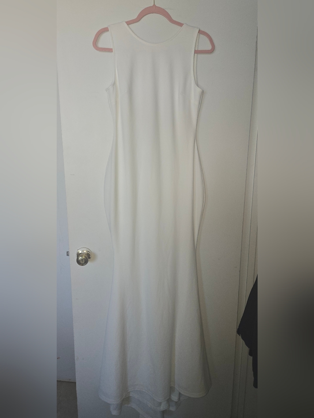 Lulu's White Sleeveless Fitted Maxi Dress - Picture 3 of 9